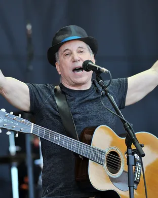 Paul Simon Paris